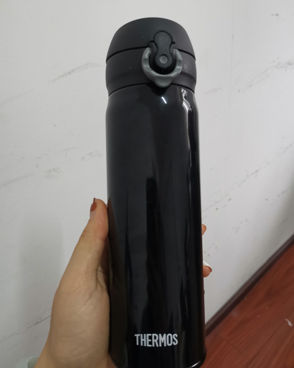 保暖神器---膳师保温杯 天冷了，保温杯出来了，烧开的热水一