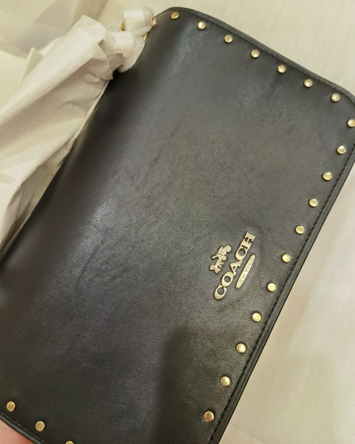 coachoutlet海淘klare遭遇瑕疵包  提醒大家：