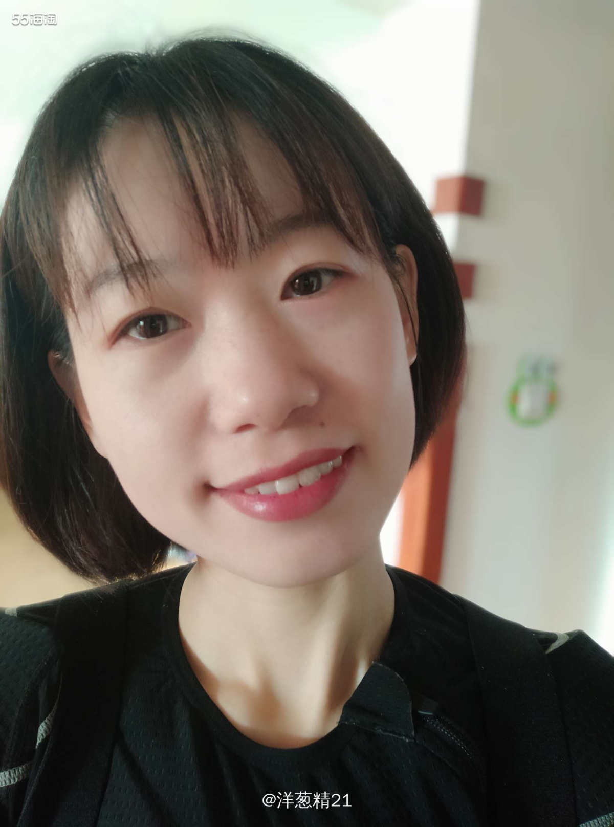 今天是3ce女孩儿🔥 为了完成任务，新拆开一个唇膏。哈哈哈