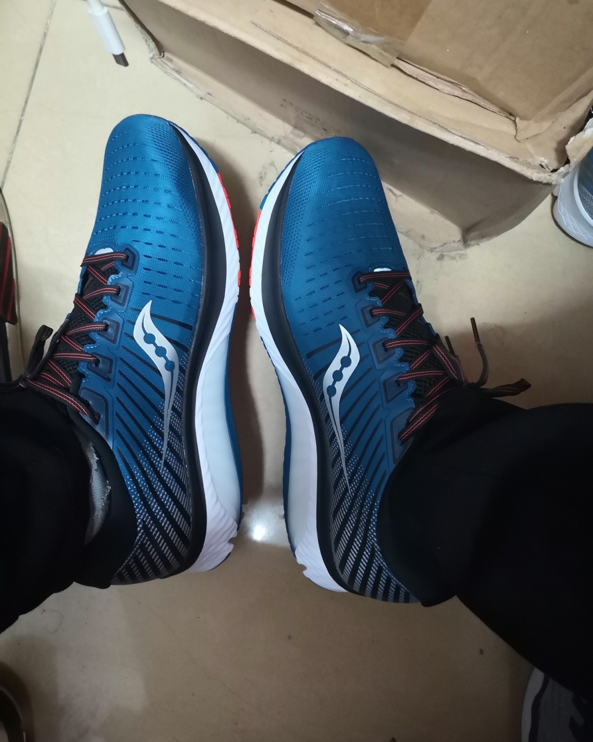 saucony guide 13  中环转运标准线。稳定快速