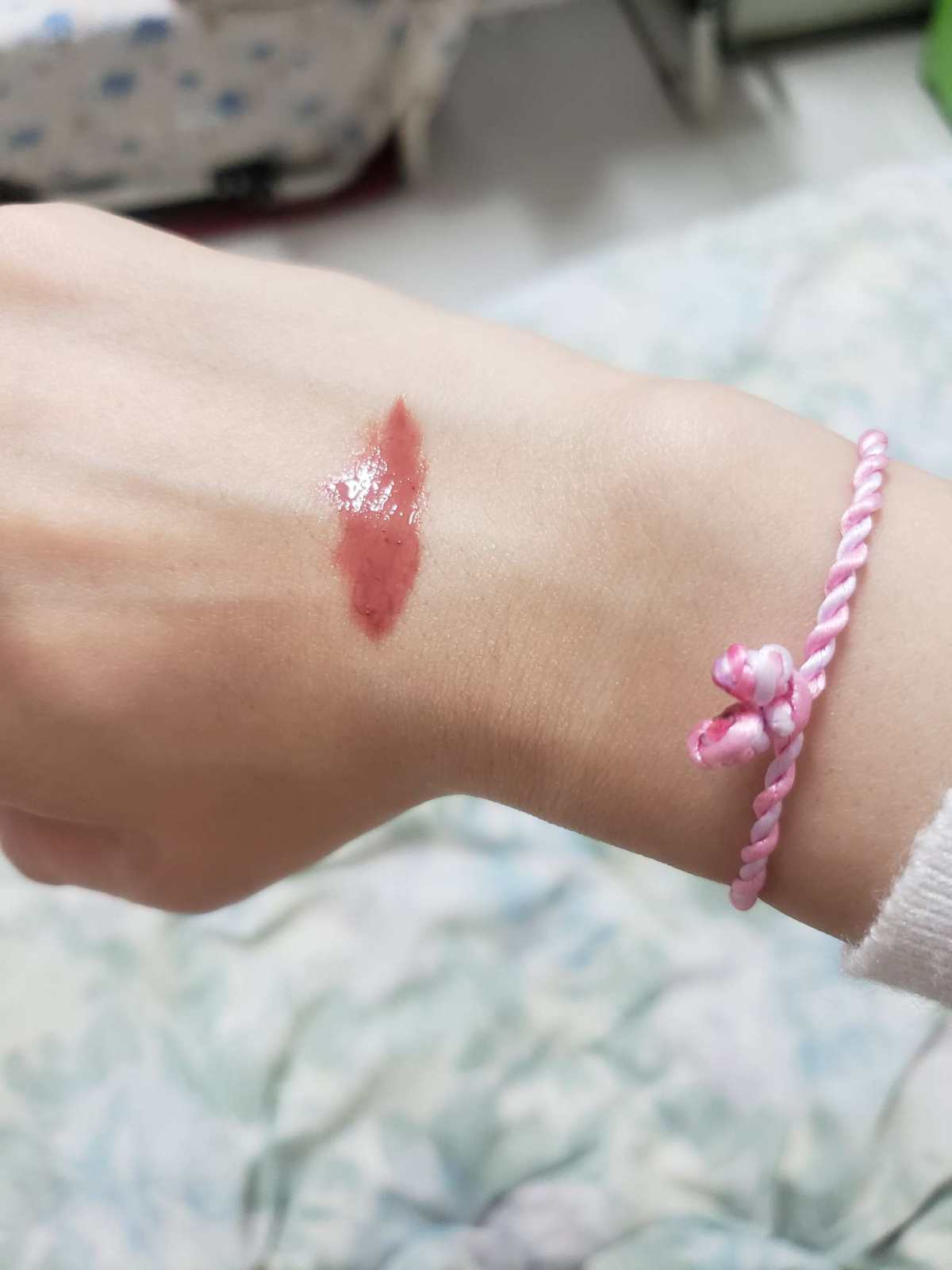 七天💄挑战✔ L.A  ♛今天涂的是L.A家的蜜桃乌龙色，