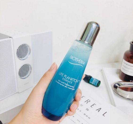 碧欧泉奇迹水深度测评：秋冬颜神器  秋冬季节，肌肤最容易干燥