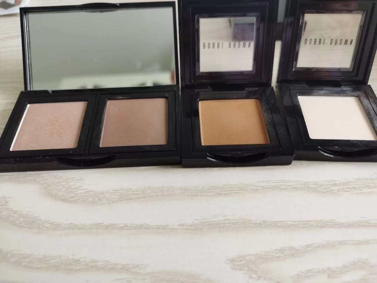 🌟芭比布朗Bobbi Brown单色眼影 Bone色 最近