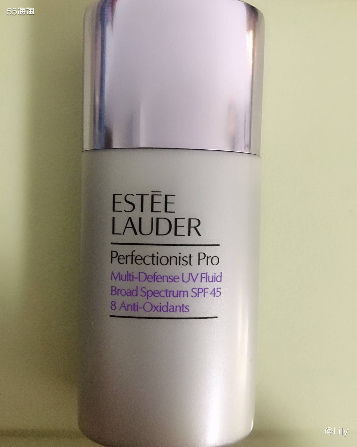 运通卡晒单之雅诗兰黛物理乳 这款霜是美版的物理，属于小银瓶系