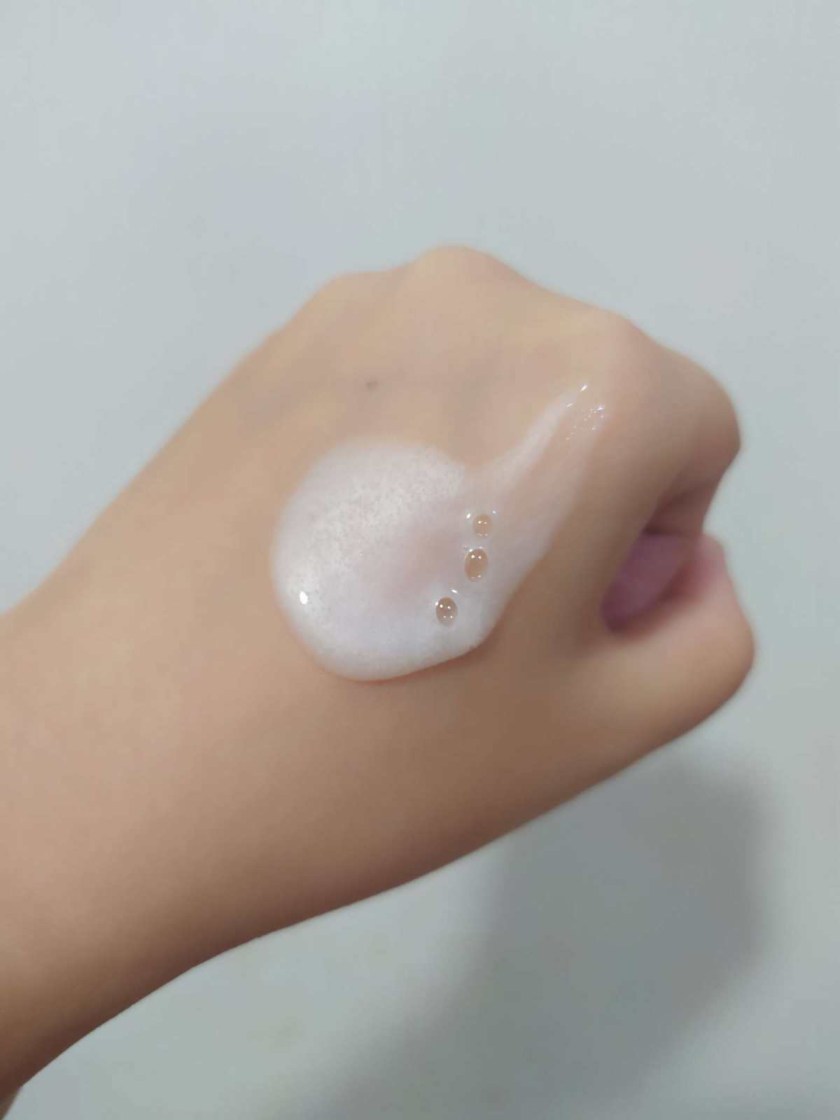 😒不用的磨砂洗面奶怎么破?  Murad这款磨砂洗面奶自从