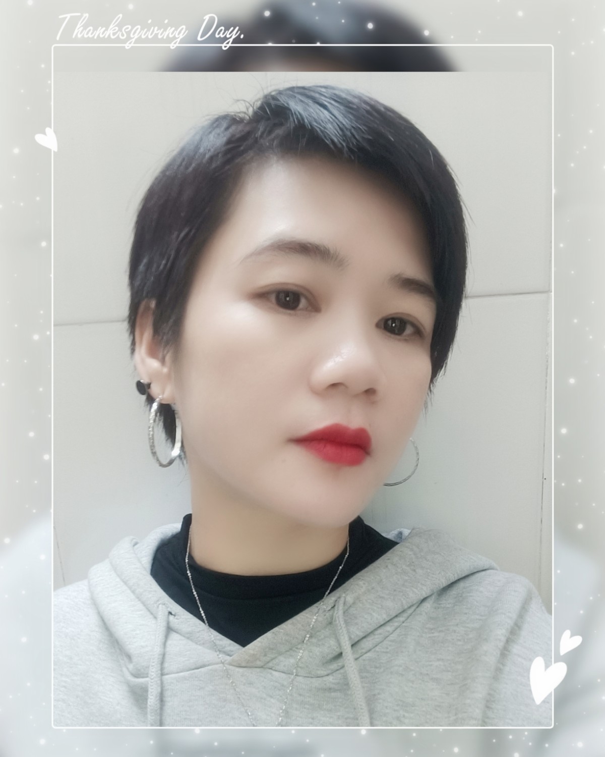 交作业了👻👻 今天的💄是MAC家的BOISTEROUS