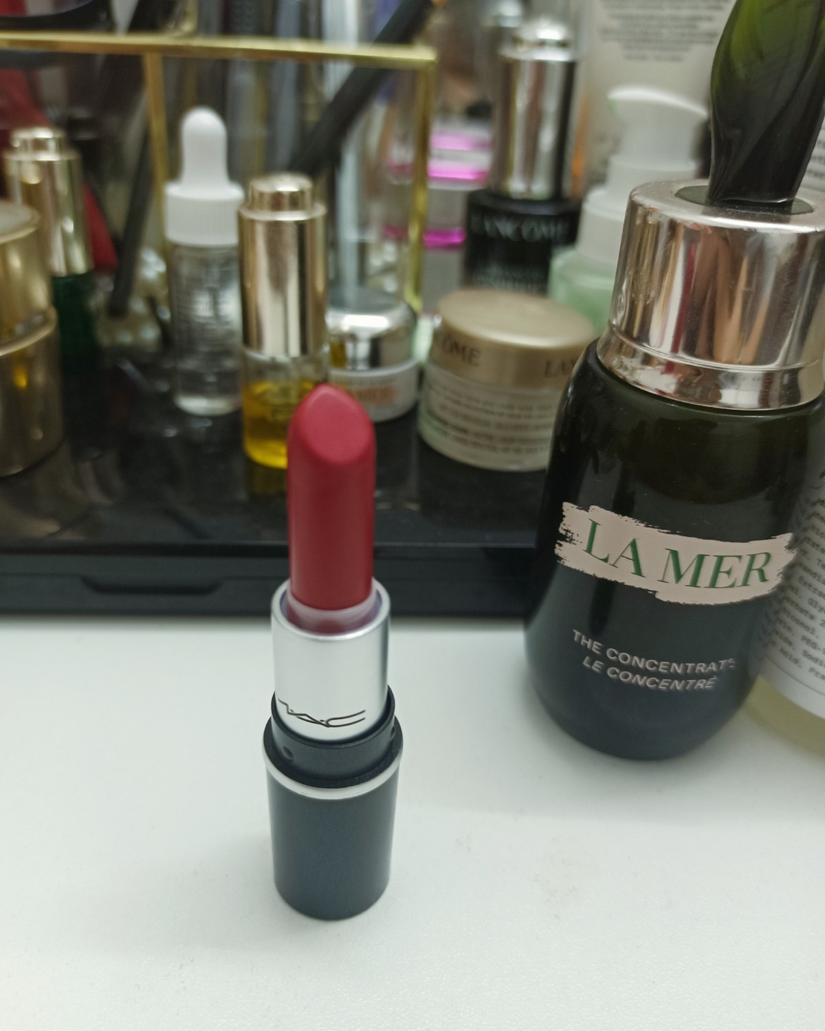 交作业了👻👻 今天的💄是MAC家的BOISTEROUS