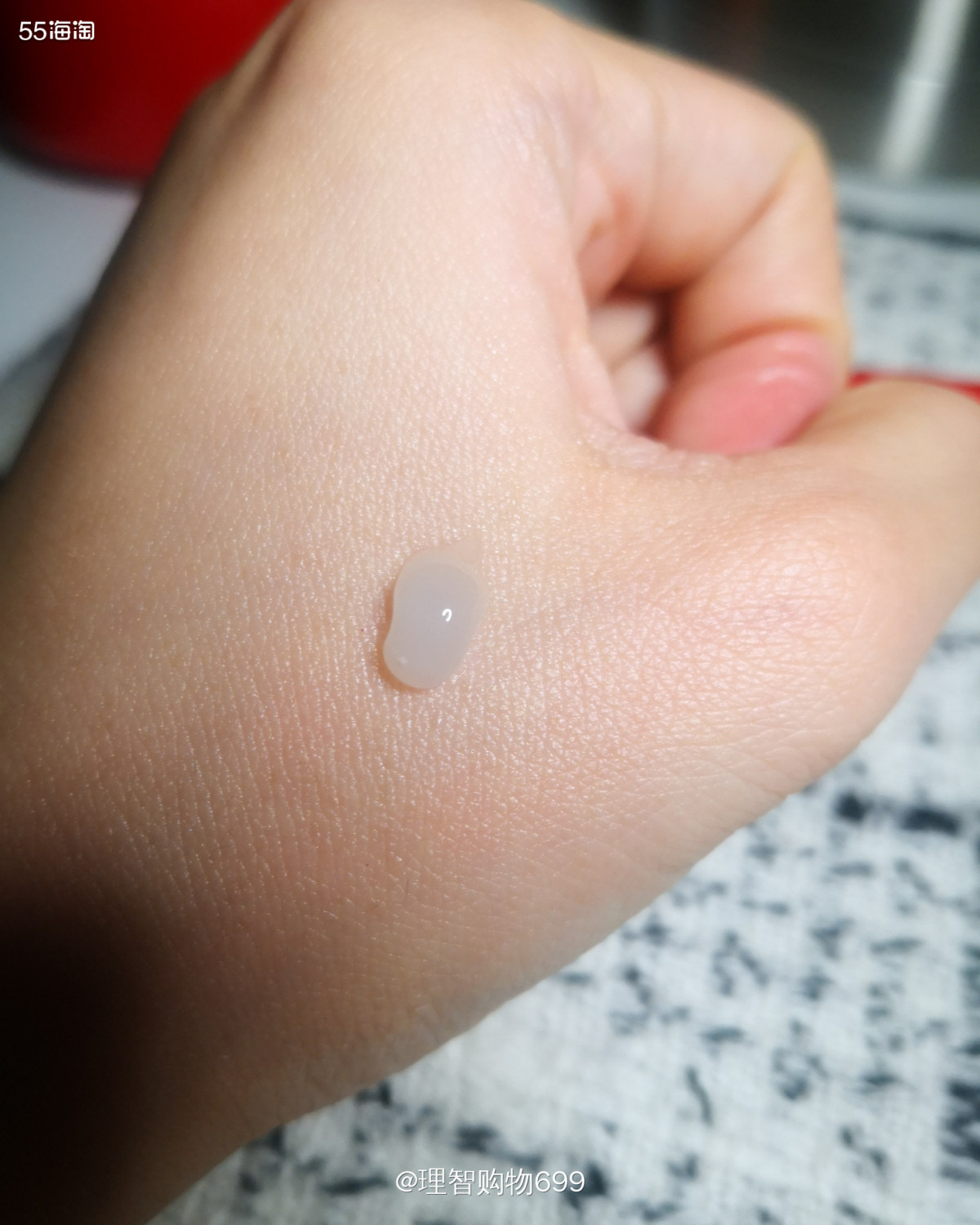 彼得罗夫云朵眼霜，清清爽爽  🎂🎁赠品～最近彼得罗夫比较