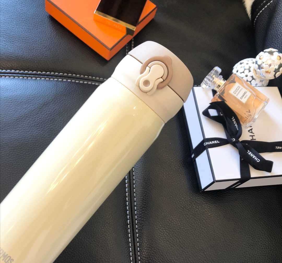 **膳师保温杯 冬天必备 出门开车啥的喝口温水暖心暖胃 这个