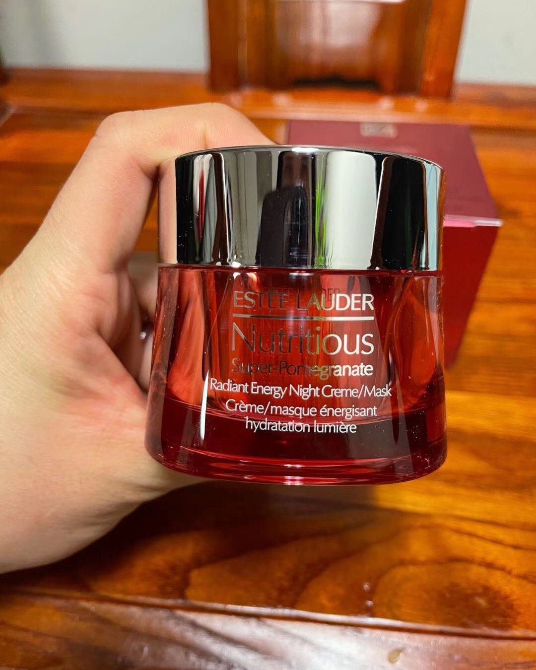 雅诗兰黛多效智妍精华乳➕红石榴晚霜  能说走就走出门看世界，