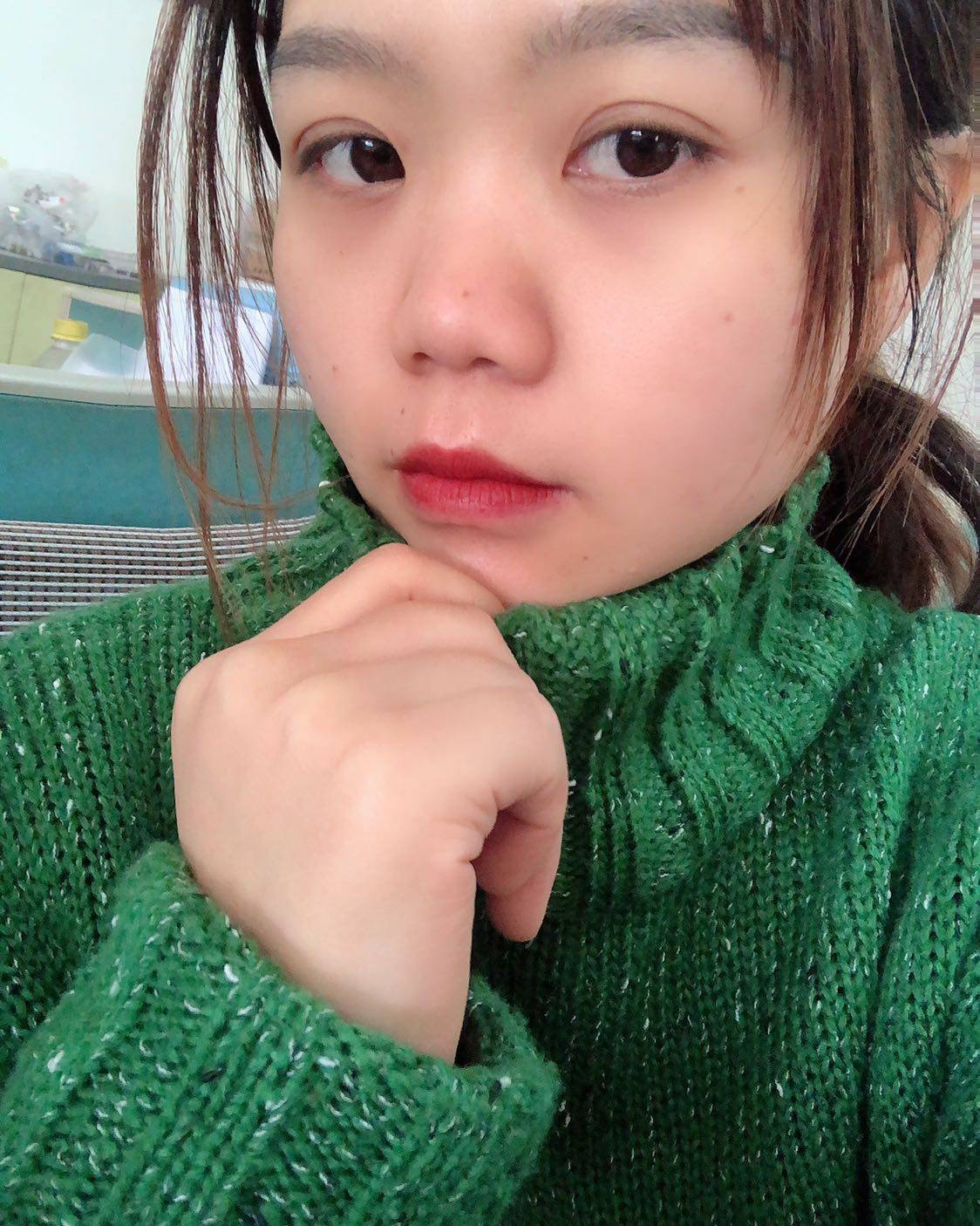 Day3 今天一只平价唇釉，就是pf的枸杞红，色号10028