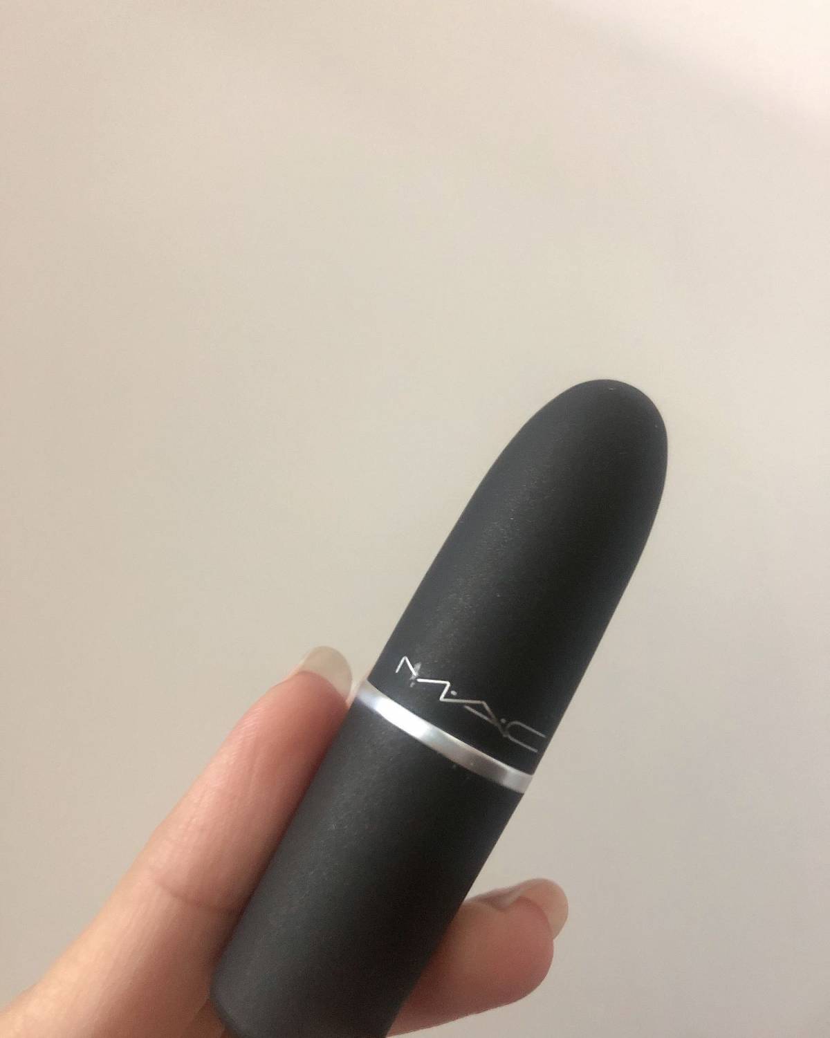 口红挑战 昨天有姐妹说想看mac316的上嘴图，最近熬夜太多