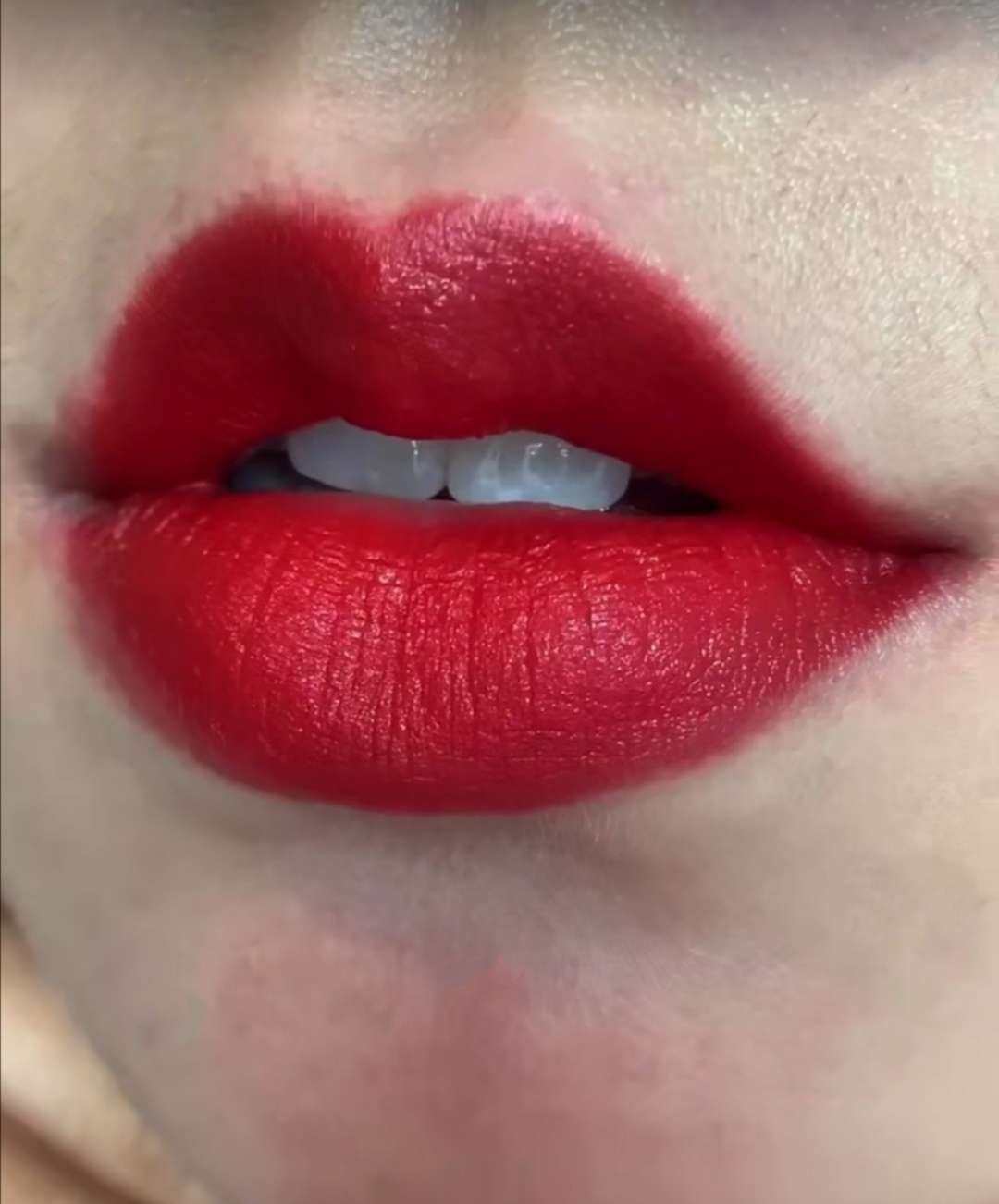 💄迪奥Dior哑光999 直男最爱，女生喜欢吗？ 七天口红