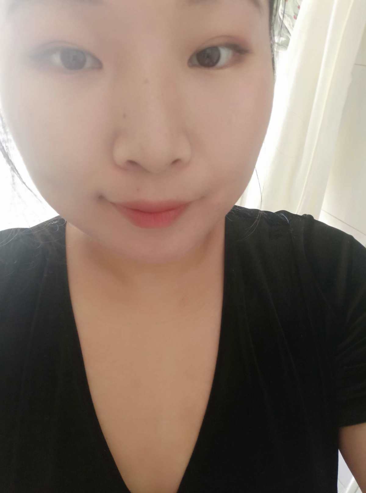 ✨7天口红挑战  我今天要出门跟老公办事，pick的唇膏是小