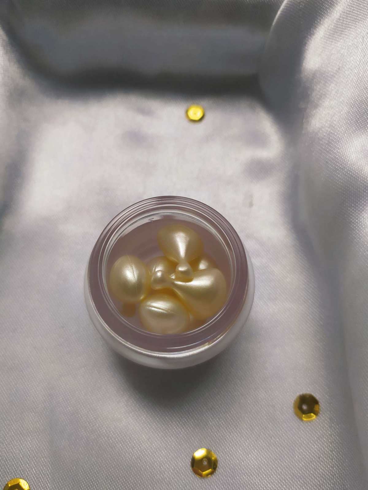 ✨朵梵维A小珍珠  最近有收到朵梵的维A小珍珠小样装。因为之