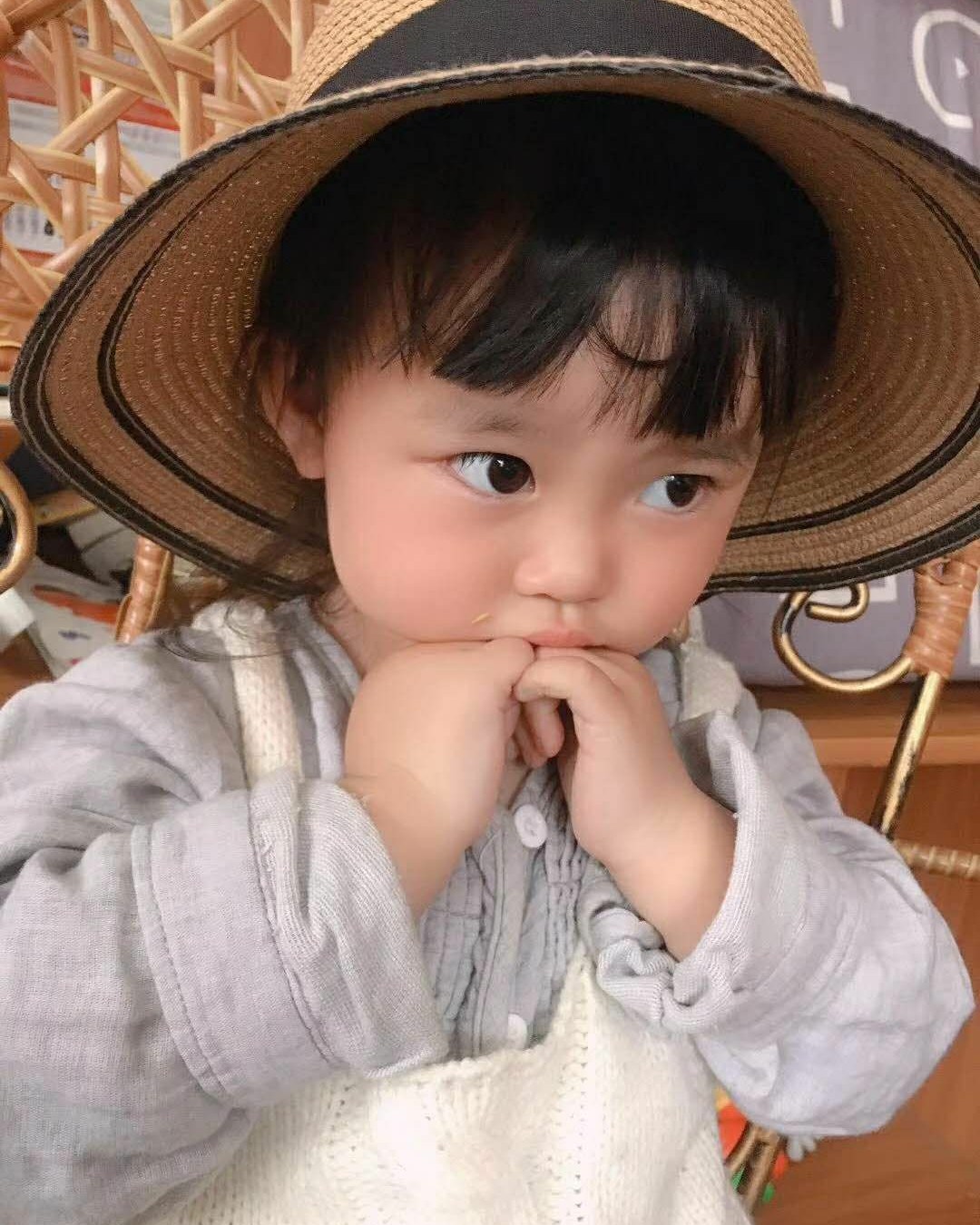 ✨宝宝面霜 我自己虽然没有宝宝，但是我有可爱的小侄女，去年年