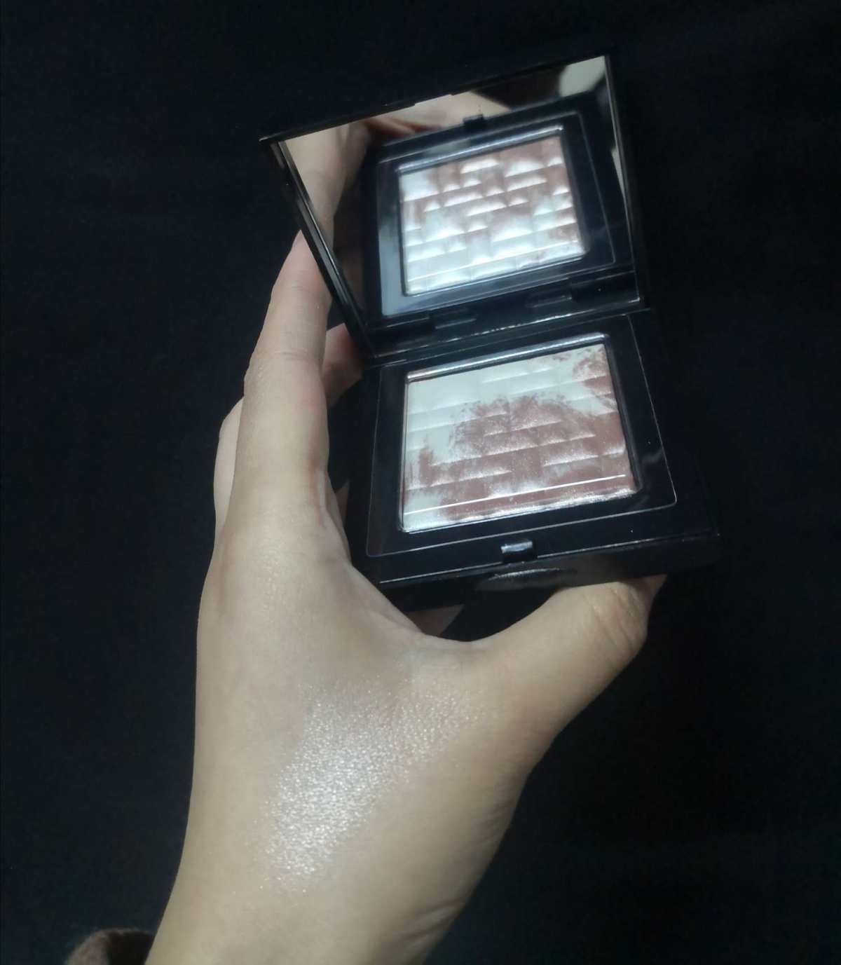 🌟自然高光: 芭比布朗Bobbi Brown五花肉高光！ 