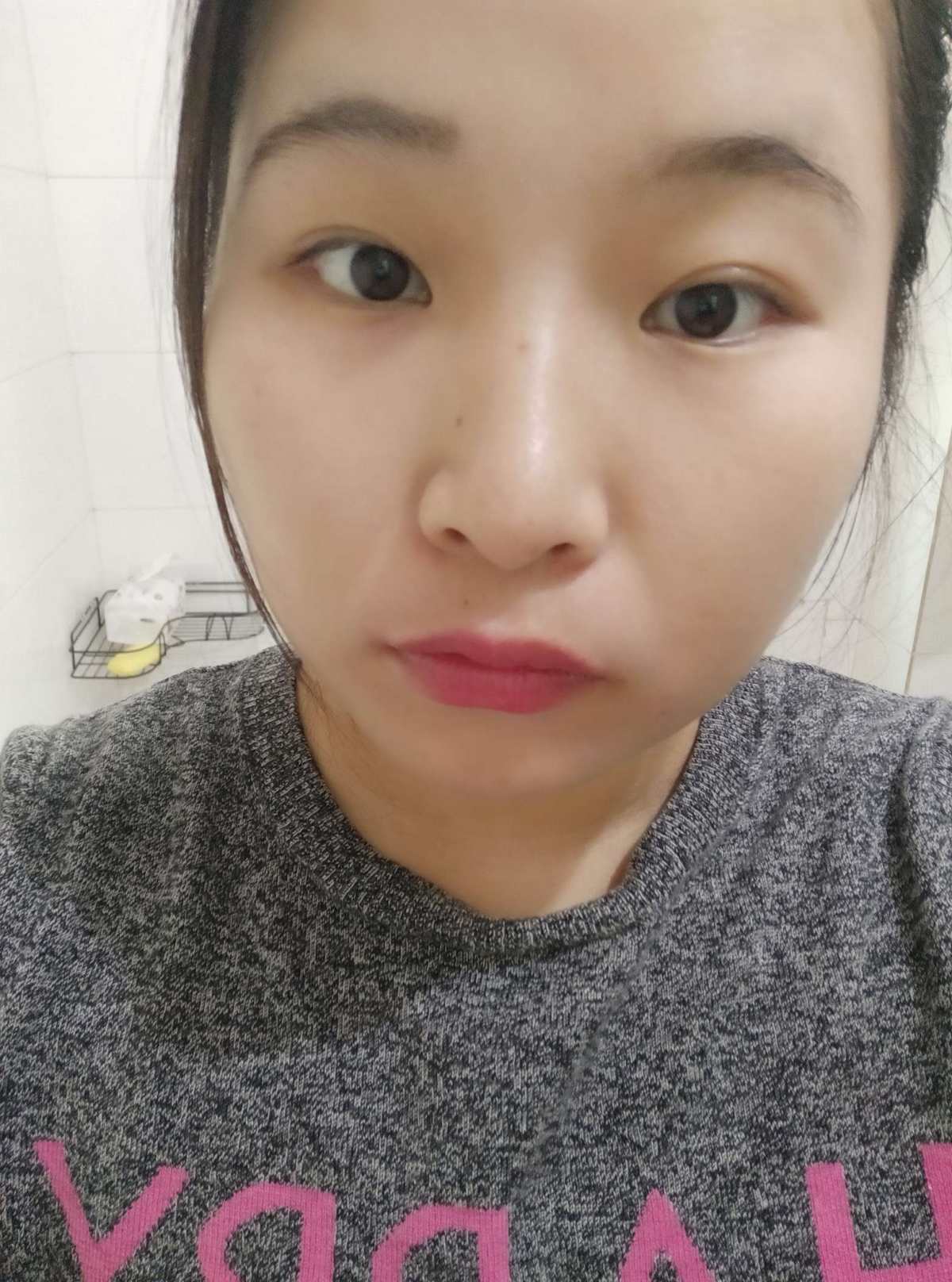 ✨我的鼻影**  Kate是日本🇯🇵开架品牌，它家的三色