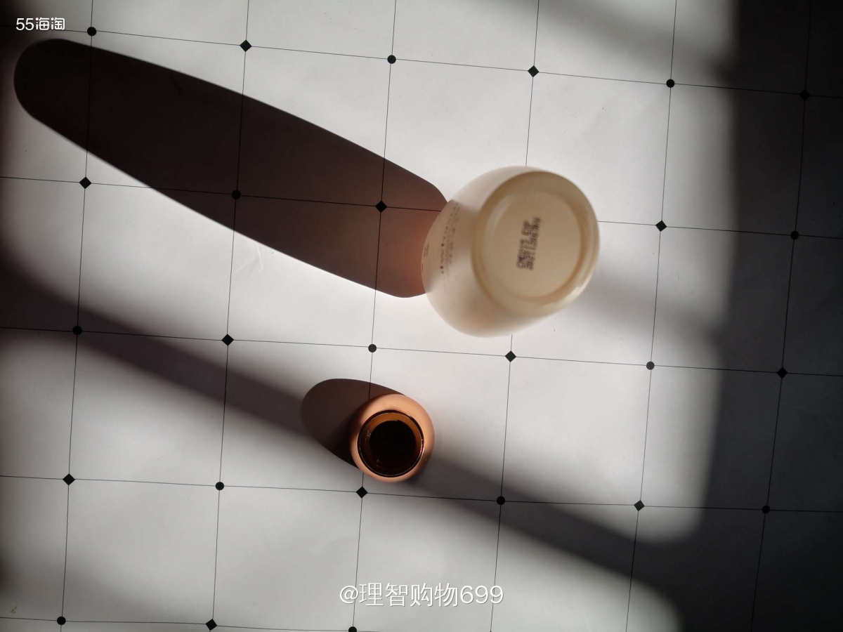 雪花秀滋阴套装？？  忘记具体的名字了 19年2月在韩国店买