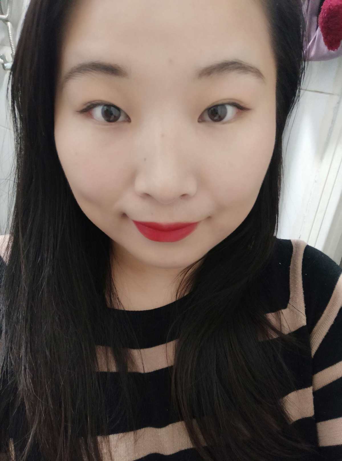 ✨最“in”新年妆  这次分享的是我之前说的另一个妆容，突出