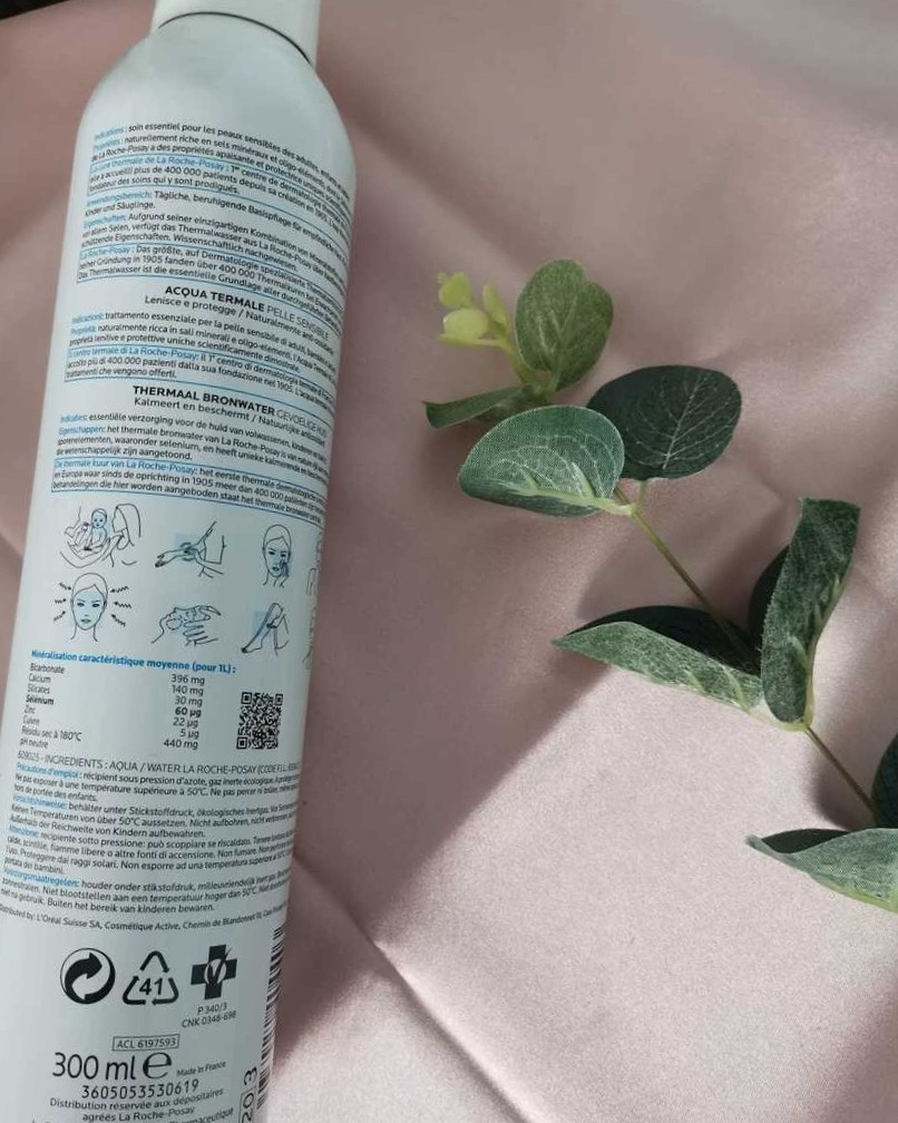 理肤泉喷雾 喷雾界top3的存在～大家应该都知道的明星单品 