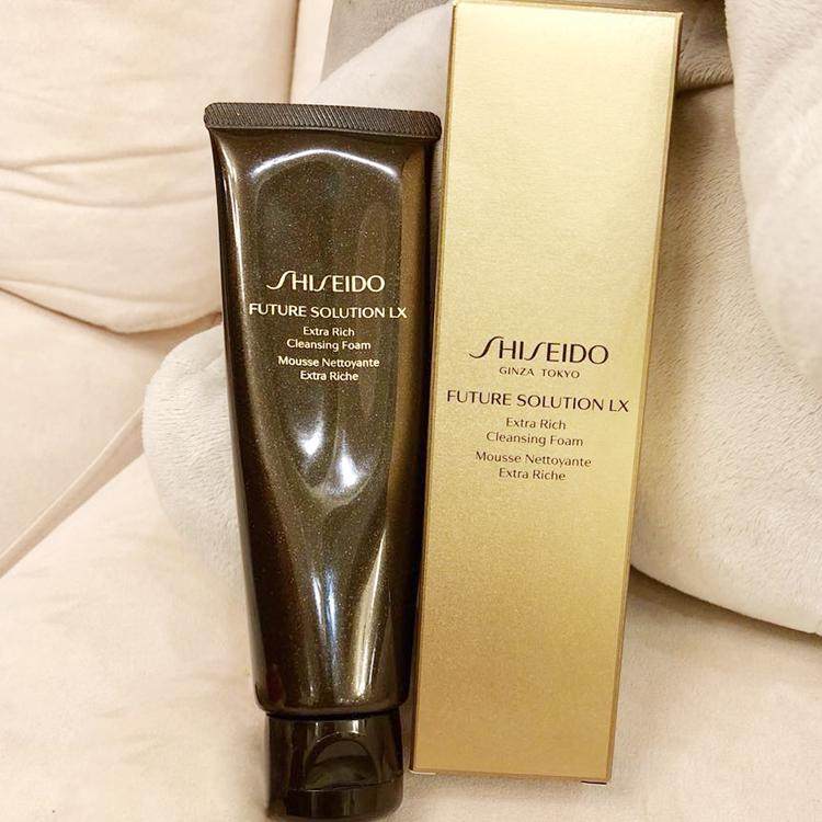 我认为的本年度最佳折扣：资生堂 价格如下： 琉璃时光洗面奶$