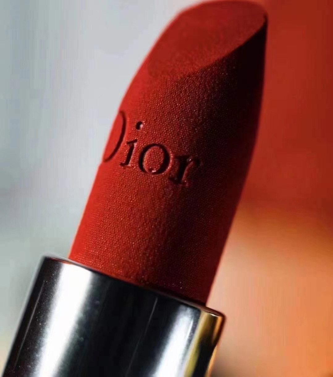 在途全新dior迪奥丝绒口红999 比哑光色更有雾蒙感经典大方显白的传奇