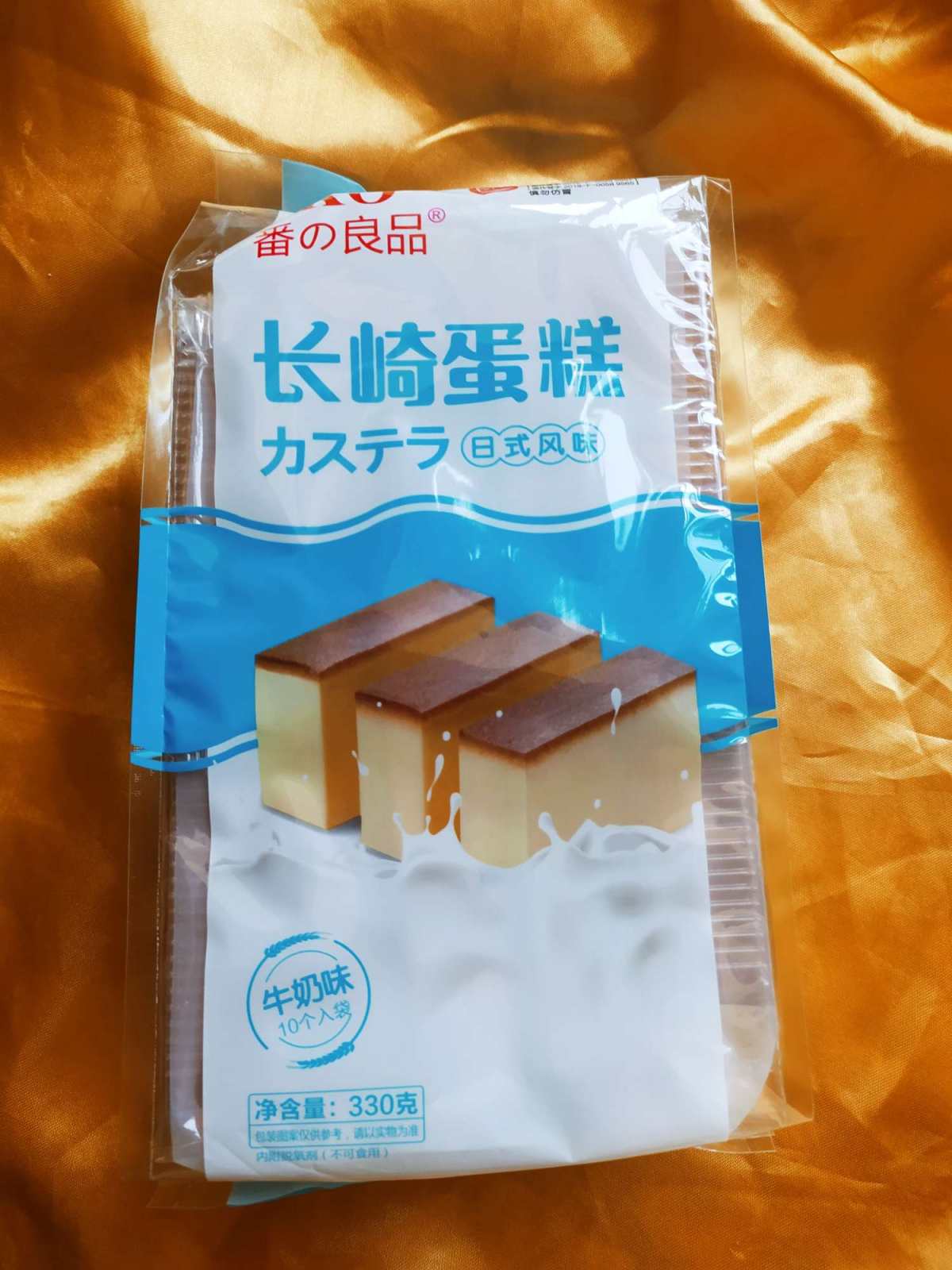 ✨春节年货清单--长崎蛋糕  这款蛋糕是我被某书种草的，吃过