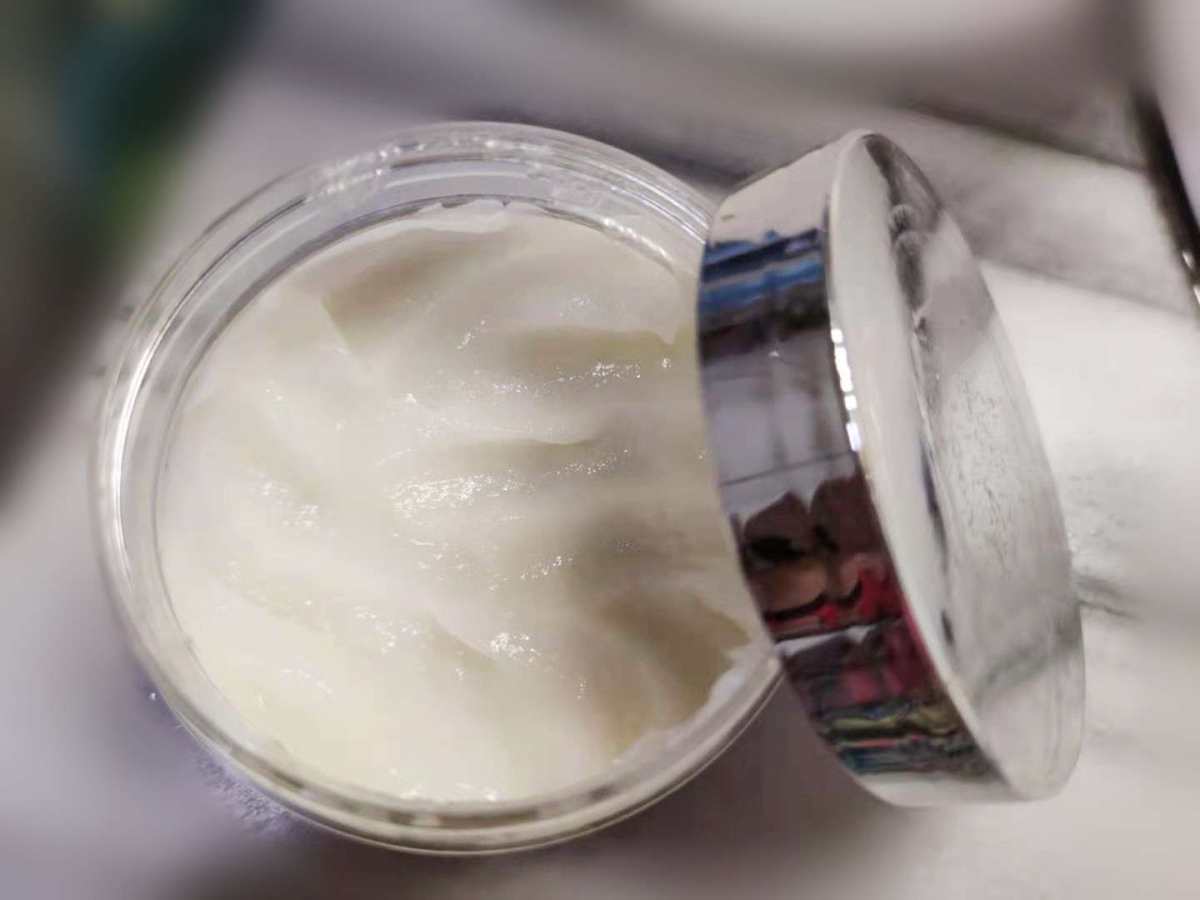 ❤脱发自救指南之多芬海盐牛奶冰沙头皮磨砂膏  我本人年轻时还