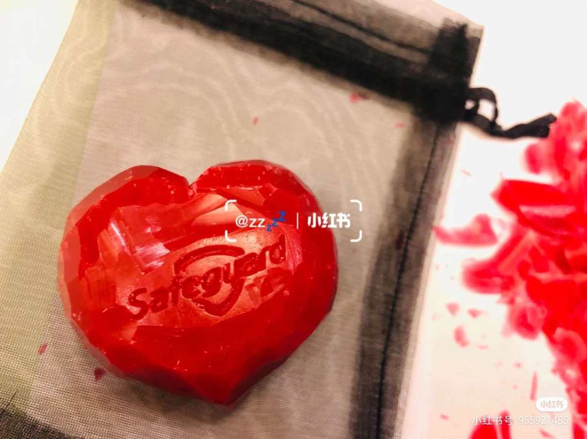 春节年货清单5：回购的香皂：舒肤佳红石榴排浊净焕香皂  这款