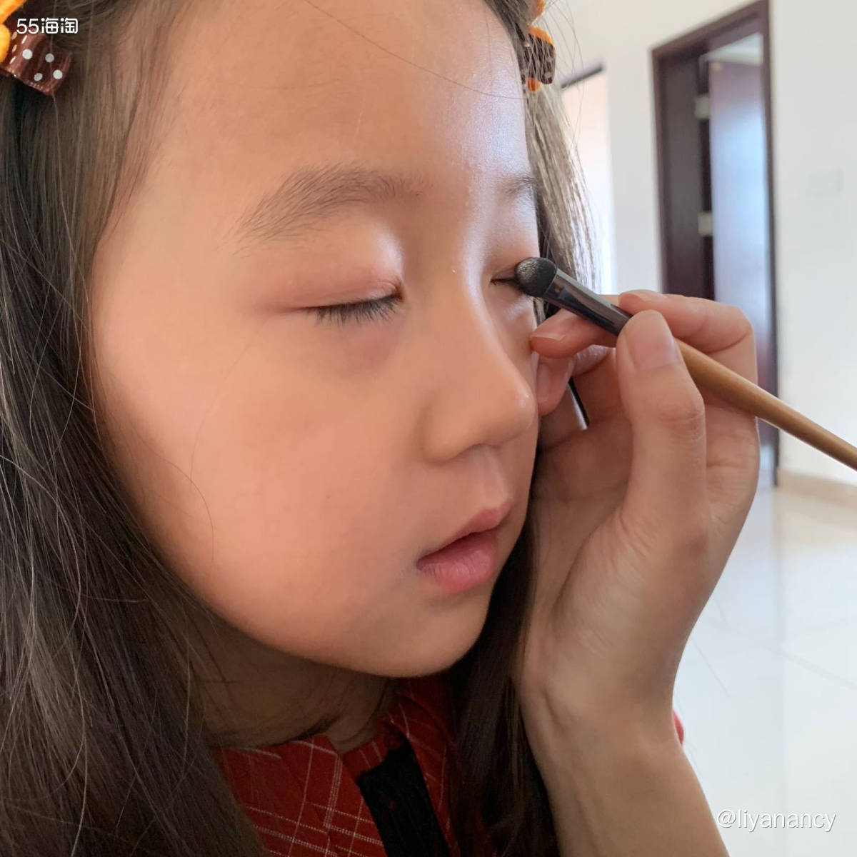 宅家不无聊 给小朋友化新年妆  ✨今天就是除夕了，祝大家新年