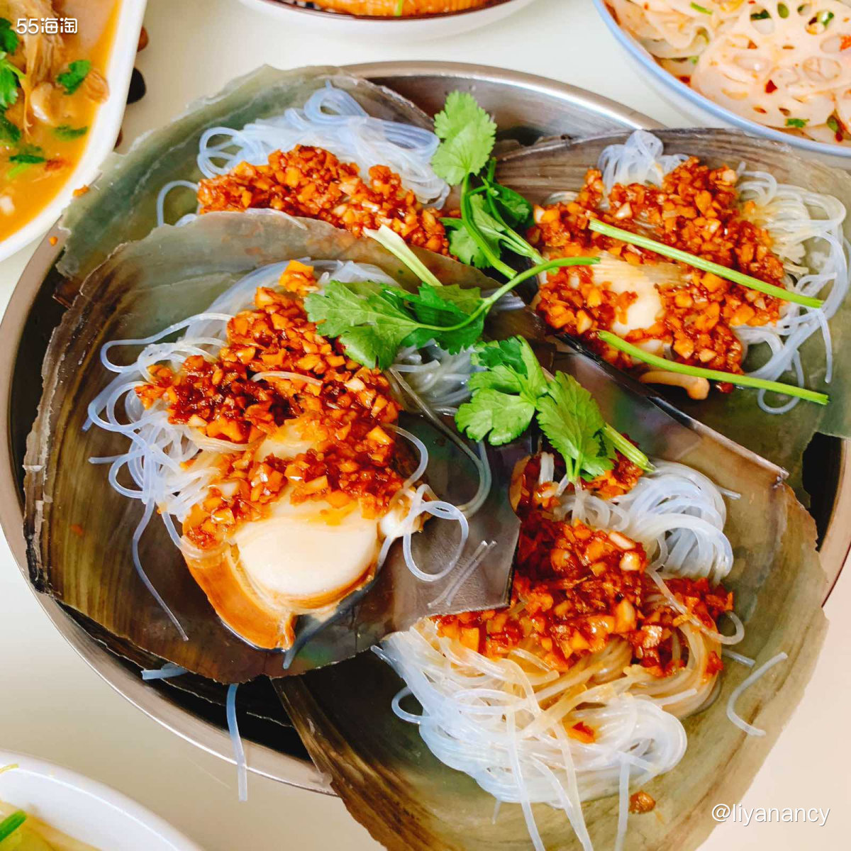 晒一下我家年夜饭  ✨因为家里有小朋友,所以吃年夜饭的时候就