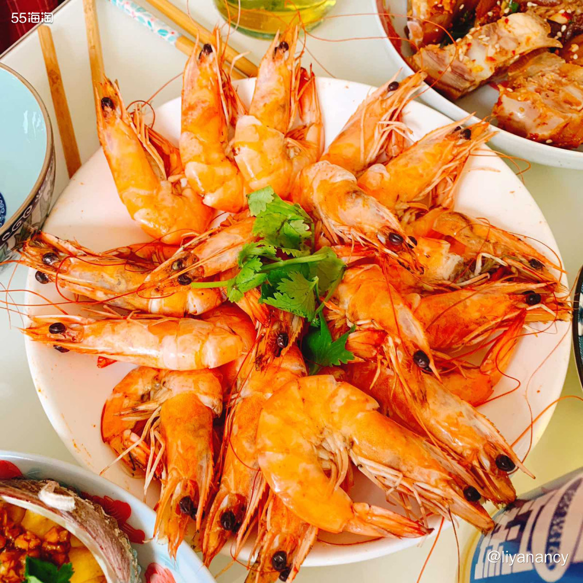 晒一下我家年夜饭  ✨因为家里有小朋友,所以吃年夜饭的时候就