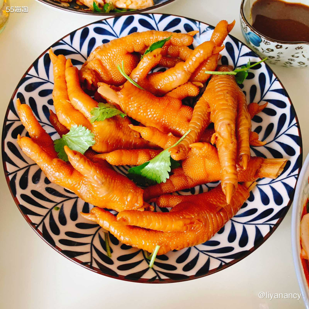 晒一下我家年夜饭  ✨因为家里有小朋友,所以吃年夜饭的时候就
