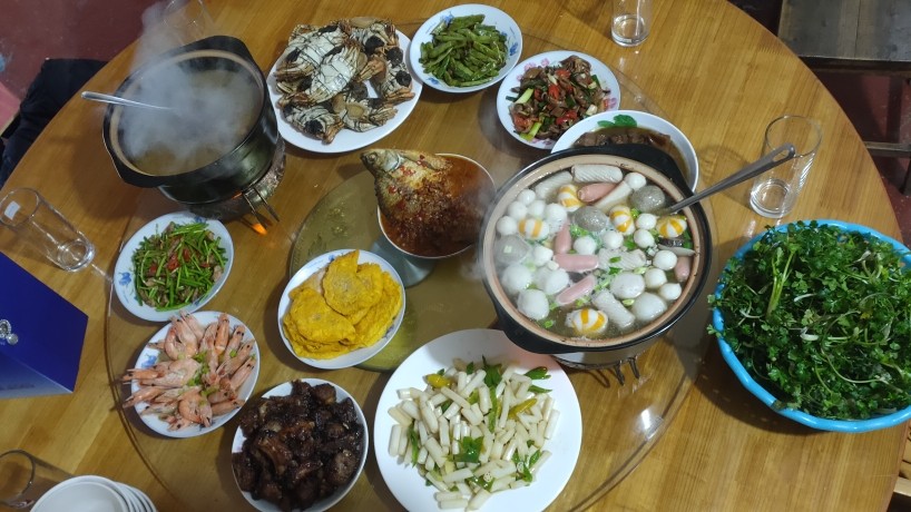 ＃我家年夜饭          年夜饭吃完啦，今年因为我老公