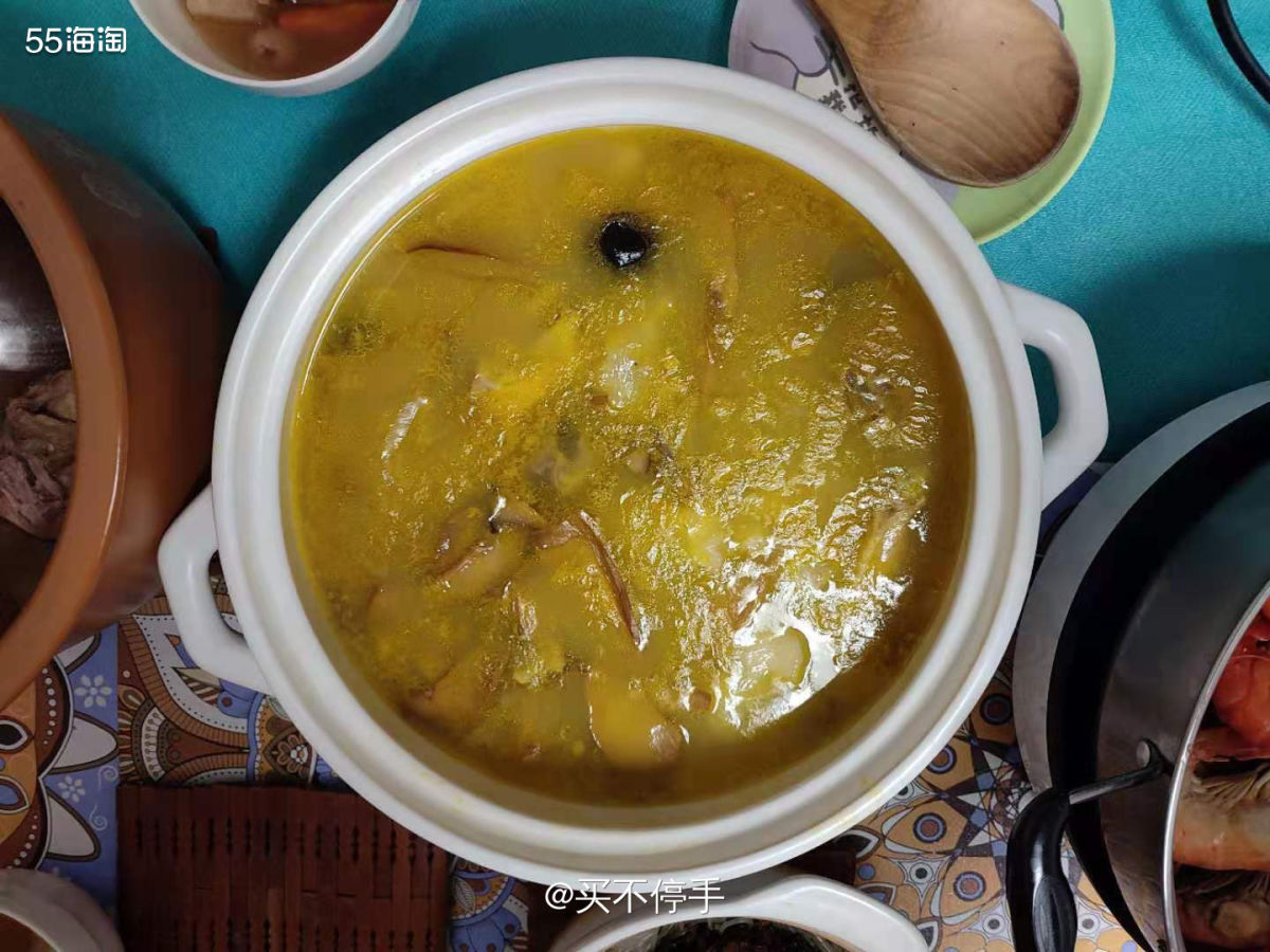 #我家年夜饭# 因为响应政府号召，就地过年。 加上除夕当天还