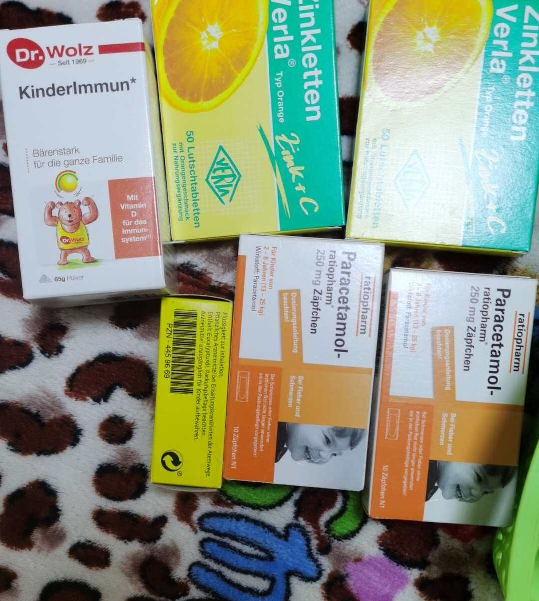 出闲置，一切都是为了孩子，家里常备的一些，还有奶粉， 奶粉买