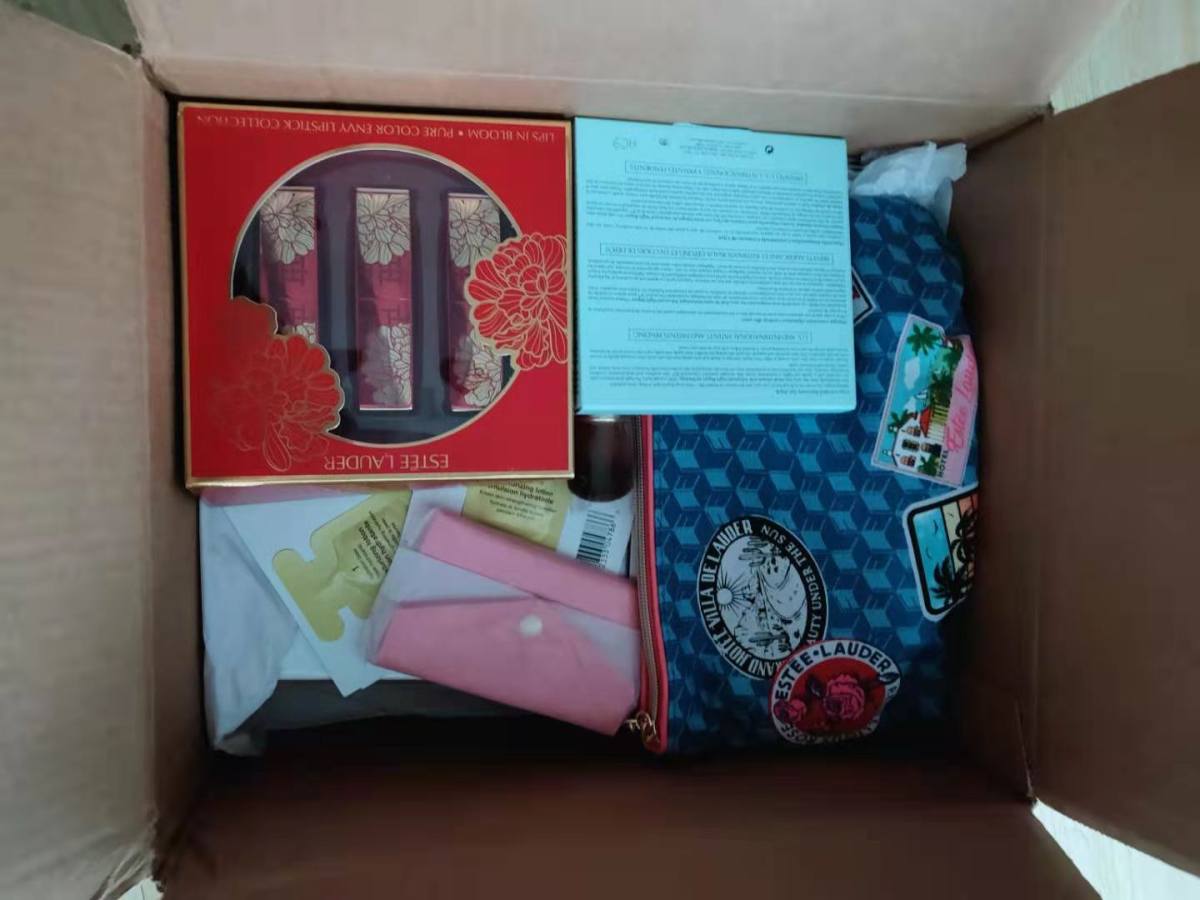 雅诗兰黛、倩碧合箱走【中环转运无忧线】，运费便宜速度也快！ 