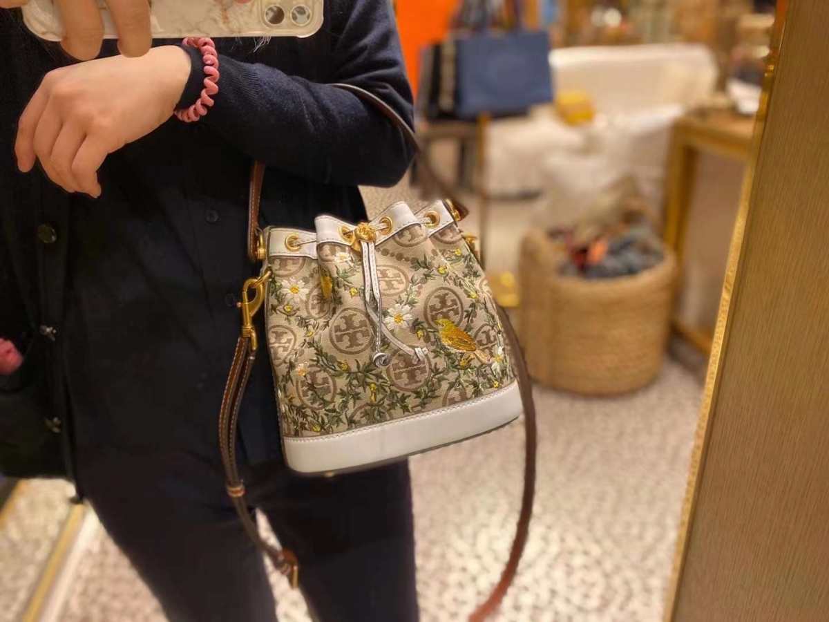 T-moogram新花纹 充满春天气息的！棒！ 新款到店啦！