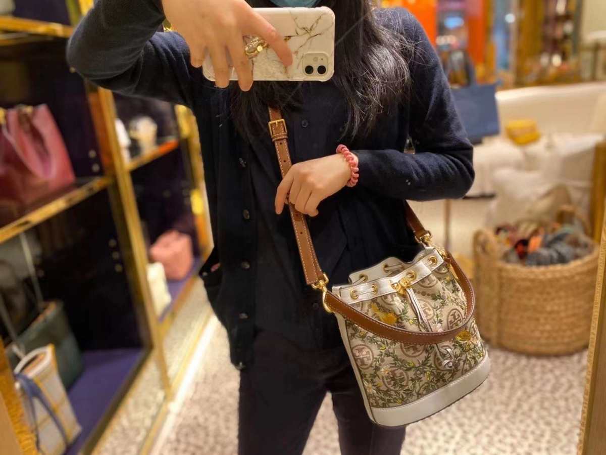 T-moogram新花纹 充满春天气息的！棒！ 新款到店啦！
