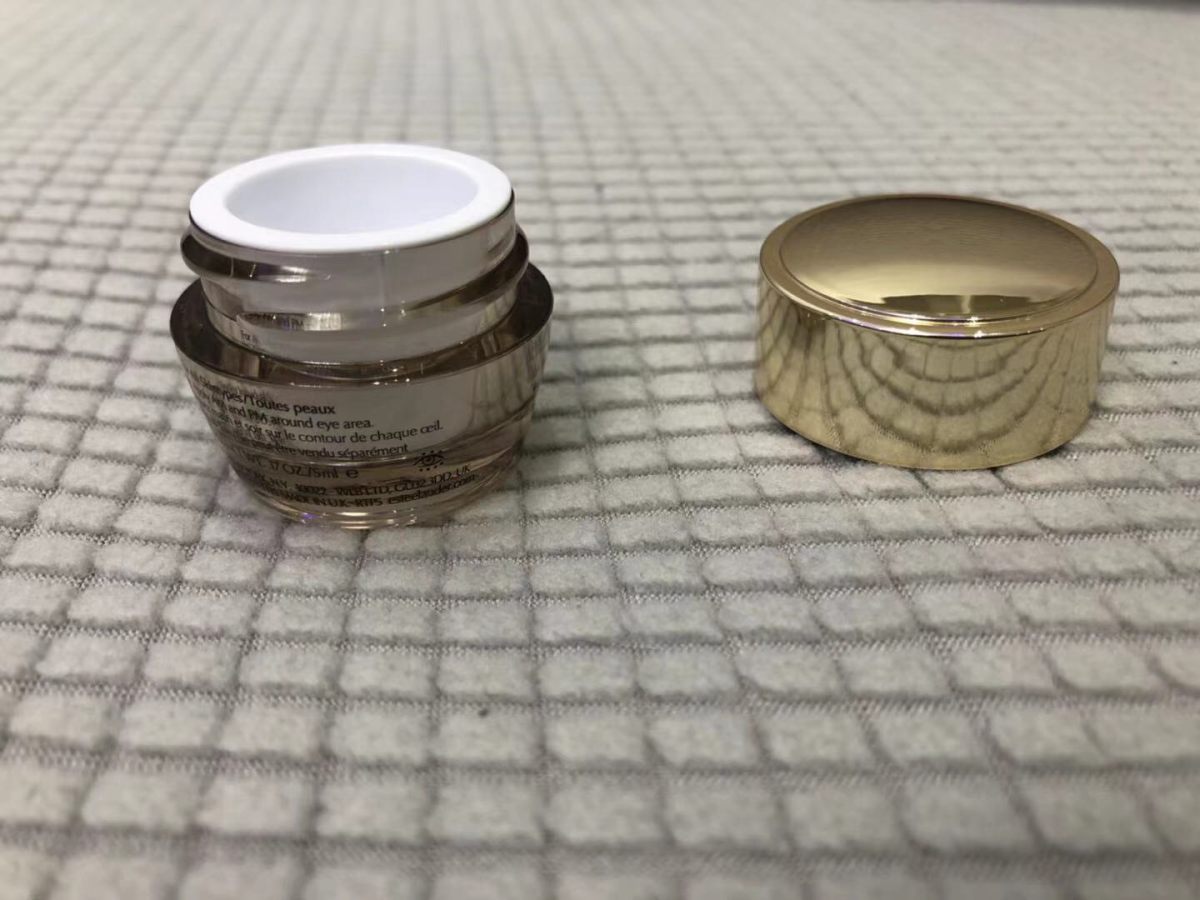 回购篇～雅诗兰黛智妍眼霜 💕雅诗兰黛智妍眼霜延展度特别好，