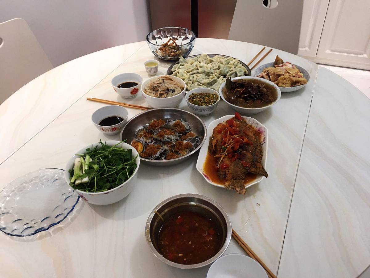 #我家年夜饭# 祝大家新年快乐🎉🎊🎆 一家三口，简简单