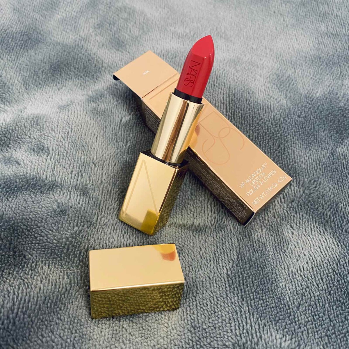 Nars Rita‮诞圣‬限量金管  作为美妆界无差评彩妆，