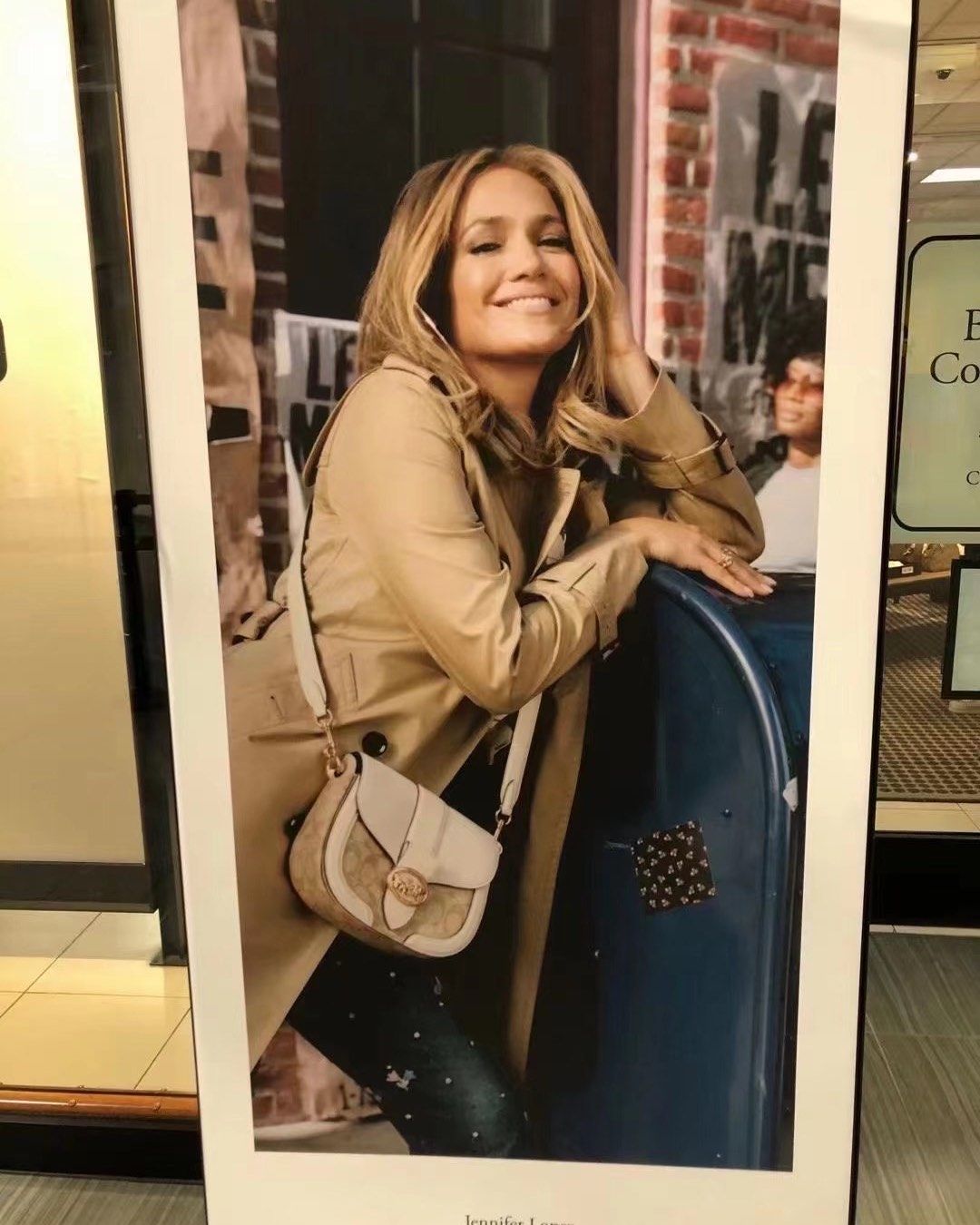 蔻驰georgie新款马鞍包美国官网已发货！ 巨好看的一款包