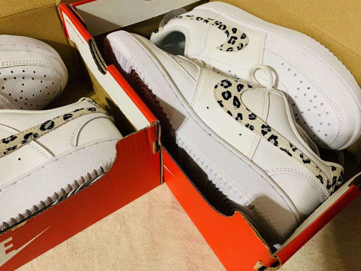 #新春晒单挑战#nike新款豹纹女鞋 这一款前天晚上大家都在