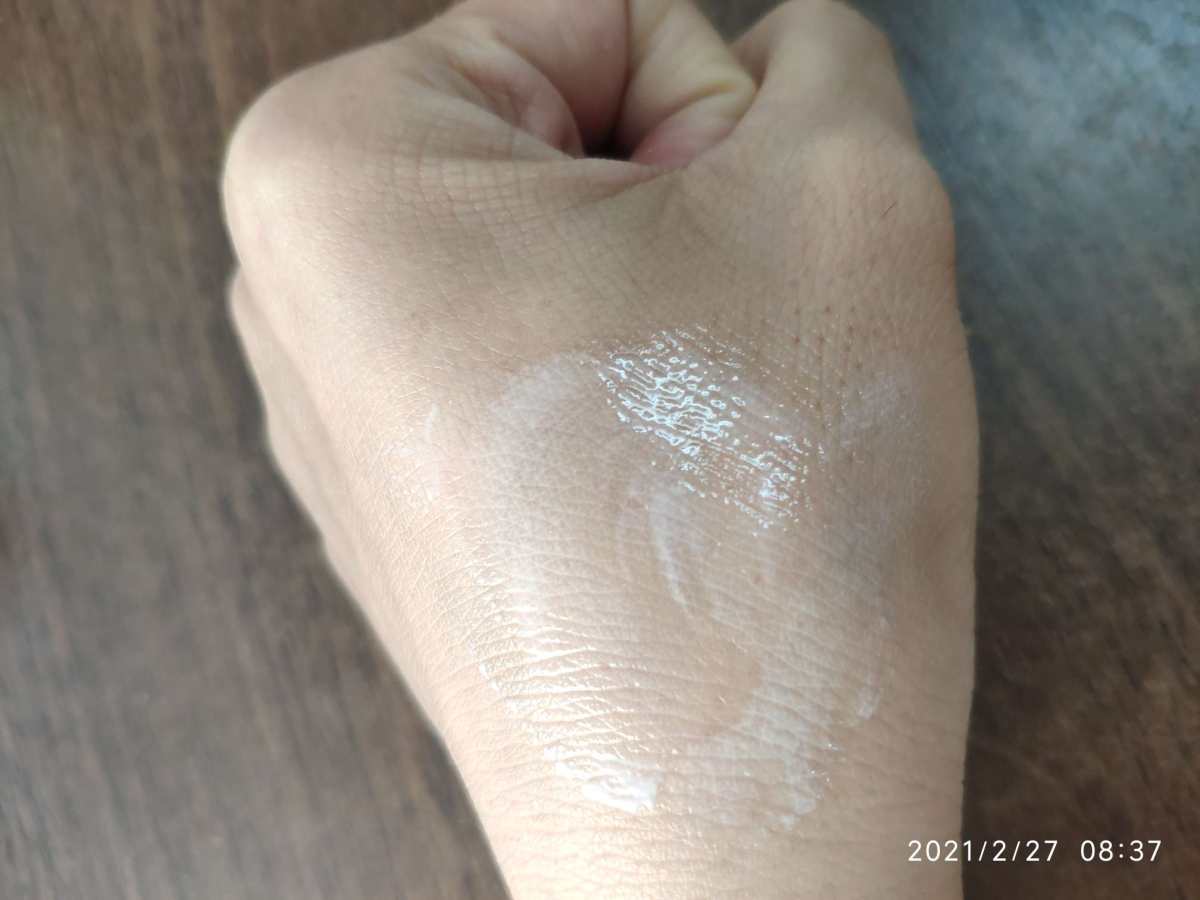 🌸依泉修复霜测评☺ 🌸价位:国内无售，fu常见70左右7