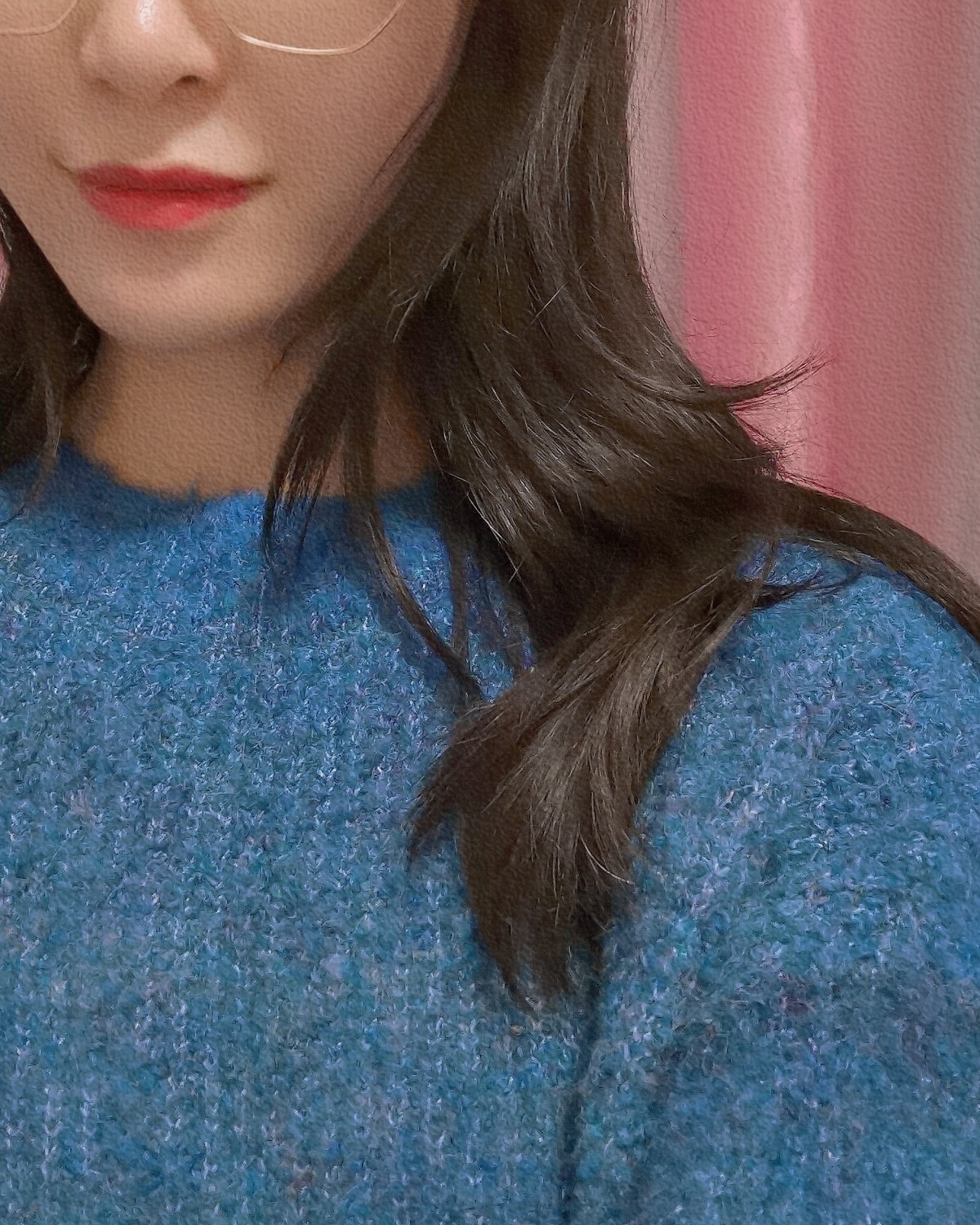 今天分享的是秀发神器🥰😊卡诗元气姜粉瓶 这款洗发水主打的