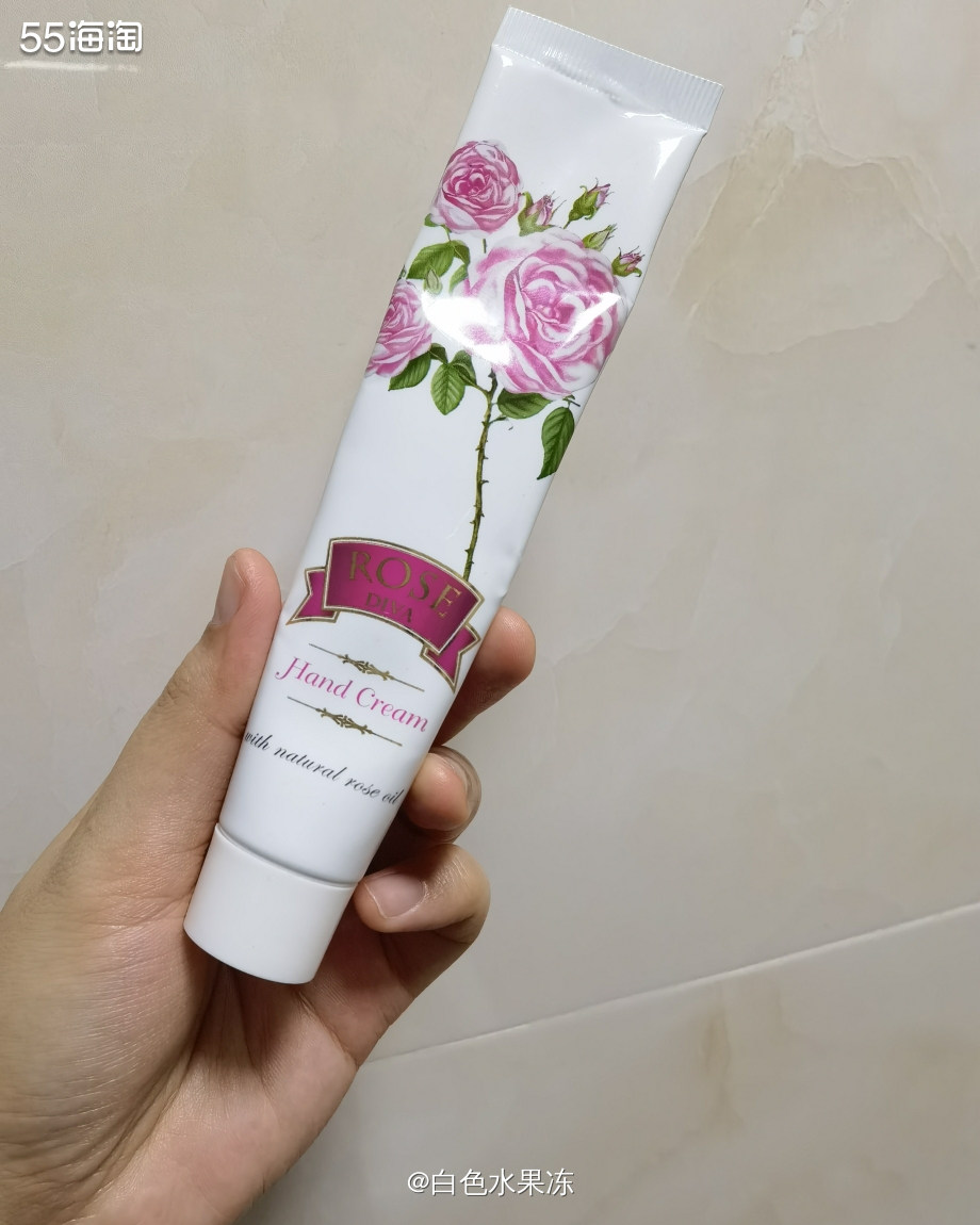 新春晒单挑战  🌸今天来一款比较好用的护手霜，她是来自保加