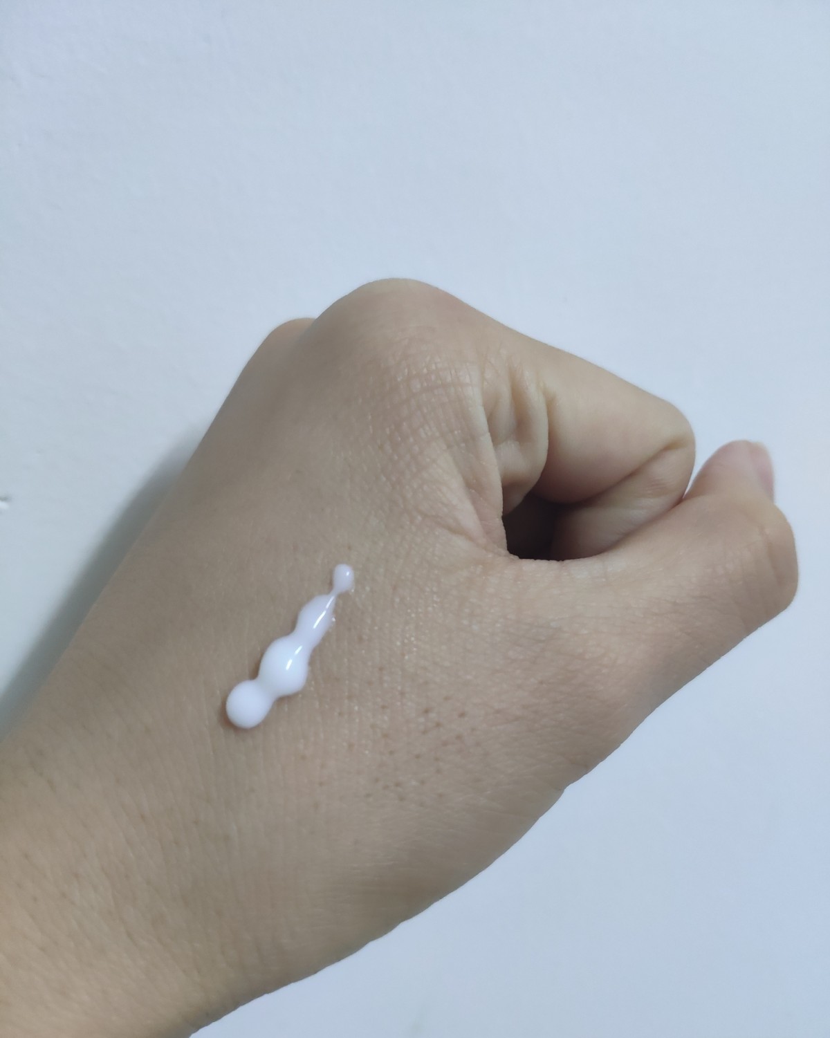 🌸Roc 视黄醇眼霜测评🌸 🌸价位:100+ 15ml