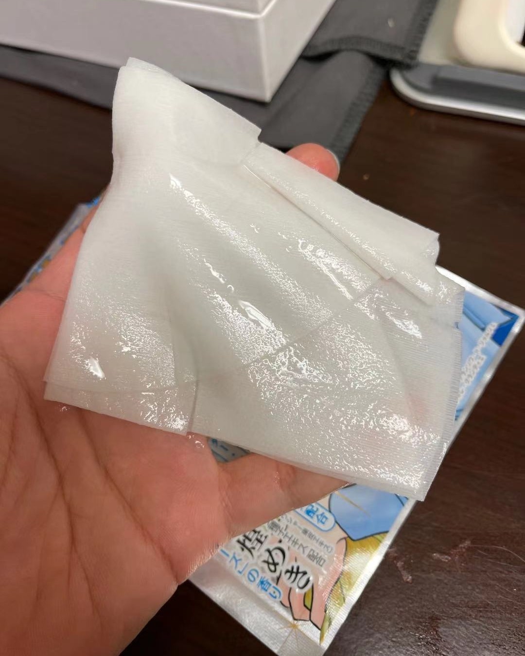 敷一次顶十次!脸越敷越嫩 自从入了面膜这个大坑，我可是到现在